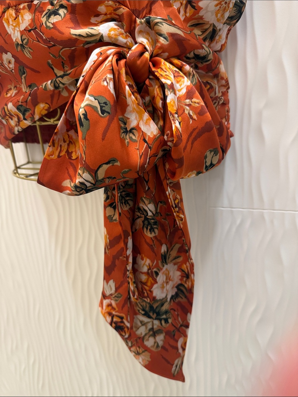 White House Black Market Floral Top - Picture 2 of 7